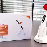 لايت كيور • الكترونيات