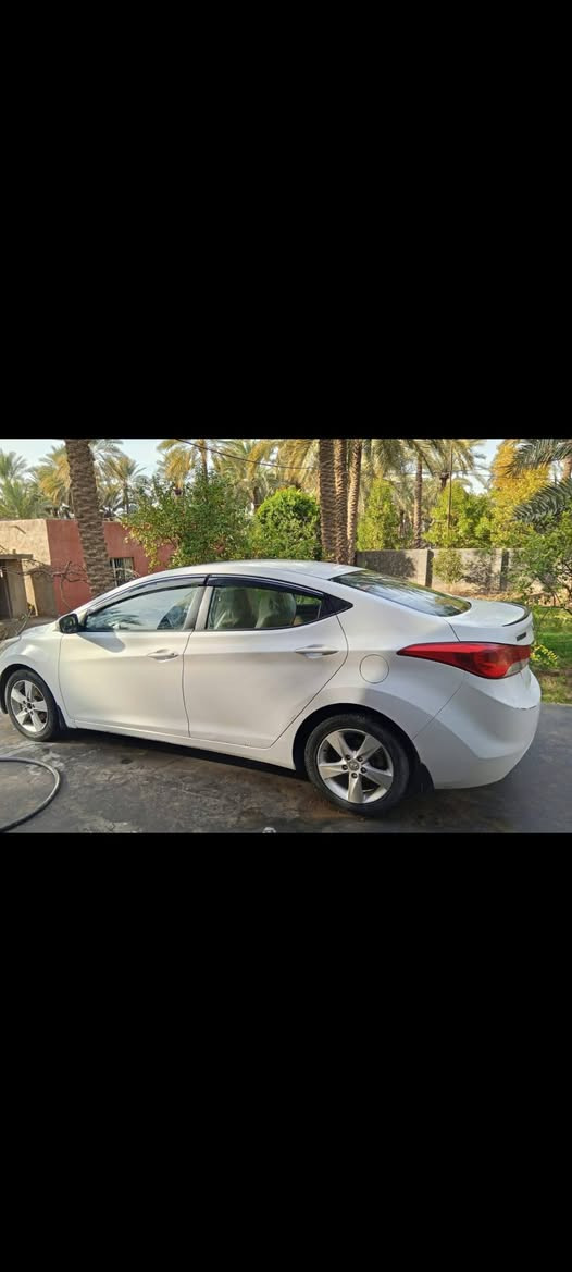 هيونداي ألنترا 2013
وارد خليجي كلين  بدون حادث مكفولة   الضربة والصبغ محرك 1600 مواصفات ستندر نص فول مكان السيارة بابل المحاويل ***********
