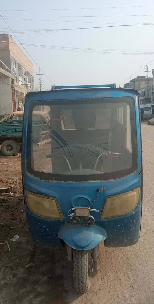 السلام عليكم عندي تكتك صيني للبيع محركها ستوته جاهزه السعر ٨٠٠العنوان بابل مركز الاتص9ا19800 07601   ***********
