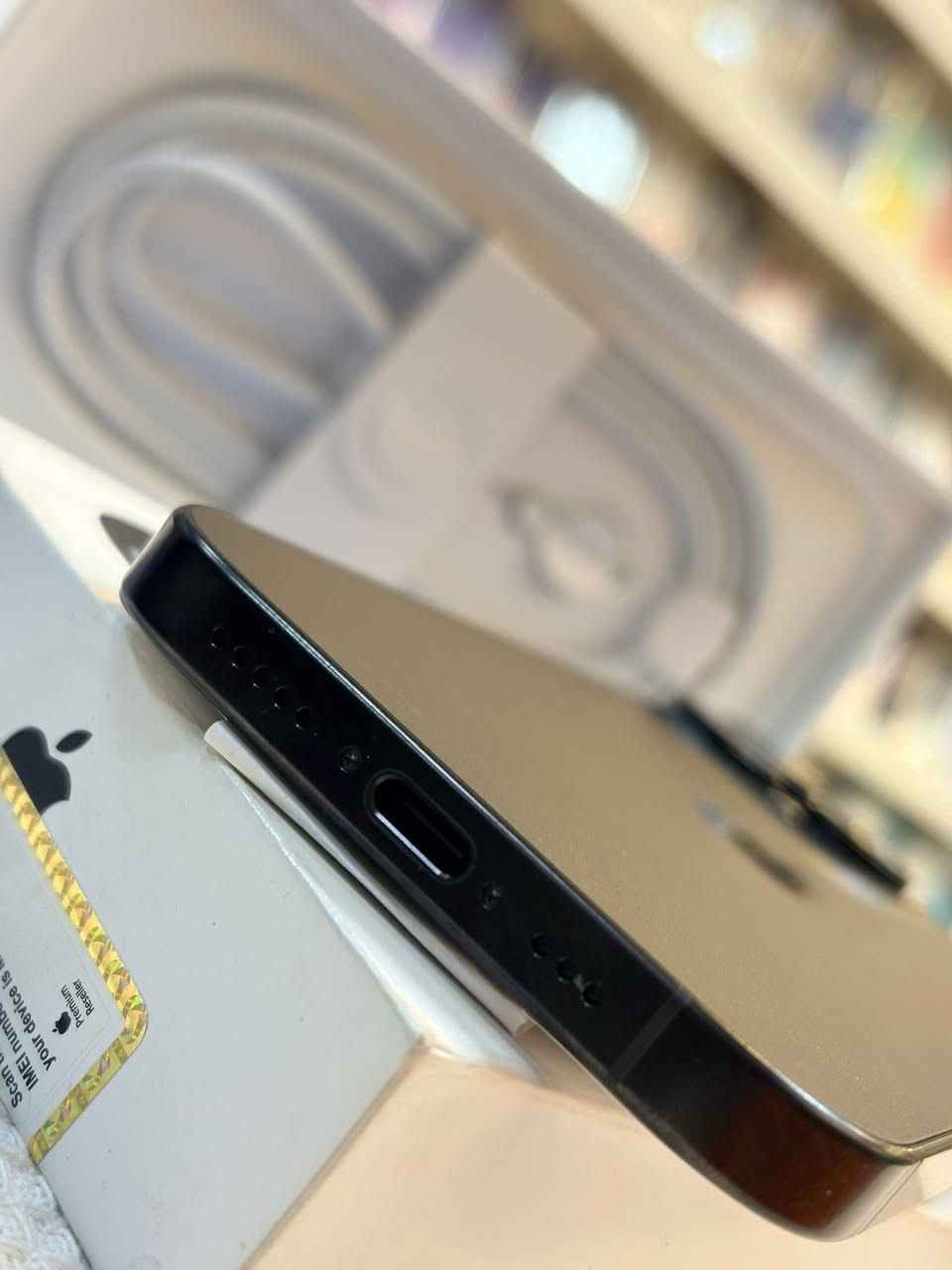 Iphone 16 pro max 256
مستبدل من شركة ابل نموذج N 
ايفون ١٦ برو ماكس ذاكرة ٢٥٦
ماستر شرق اوسط بي ضمان سنة
لا مستعمل ولا مشحون بطارية 100
انظف من النظيف مكفول كفالة عامة
السعر ب1400 الف قفل
مكاني شارع الربيعي

***********
