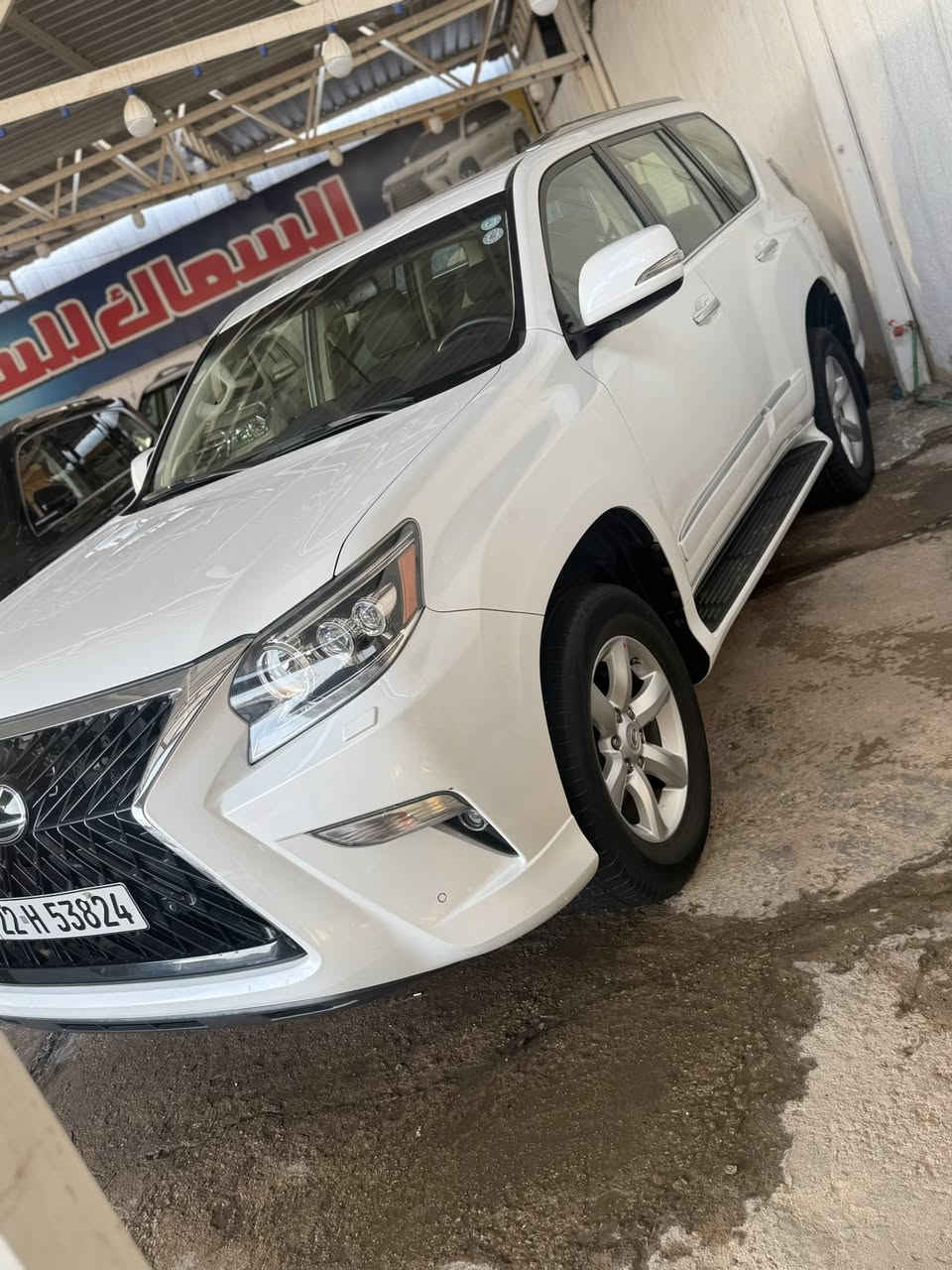السلام عليكم
لكزز برادو GX 2019
داخل رصاصي
فتحة سقف 
عداد المشي 85000km
رقم اربيل بأسم شركة 
السيارة بيهة سونار

السعر 36000
يعني 3 شدات و60 

مكان السيارة نجف 
رقم صاحب السيارة ‭٠٧٨٠ ٨٤٠ ٢٢٢٨‬
