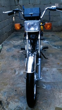 دراجه للبيع سعر 500 مقفوله كفاله عامه بيع متوازي 07800394088