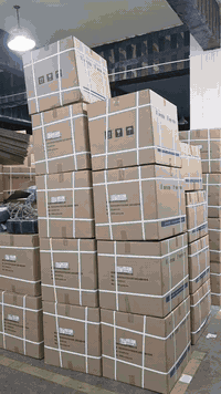 زرت اليوم أحد مخازن شركتنا المخصصة لقطع الغيار وصورت بعض القطع الهواء ...