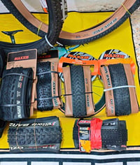 متوفر أطارات احجام 26/27.5/29 MAXXIS  💯   بيهن تك وبيهن زوج   جديد غير...
