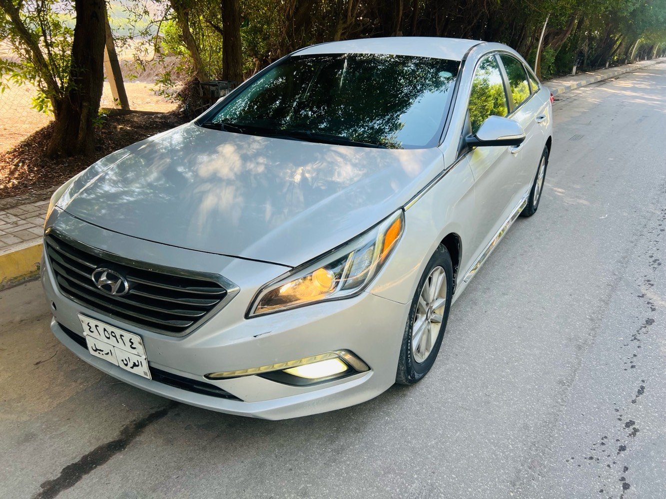 سلام عليكم عندي سوناتا 2015 رقم شمالي تحويل او وكالة . محرك 2400 . السياره sport عدى البصمه والفتحه . حادثها قطعتين و بيها حالوب بالعراق بدون اي داخل شرط . جاهزه من كلشي بدون اي نقص سعرها 100 شده قفل 🔏 من الاخير للاستفسار ***********