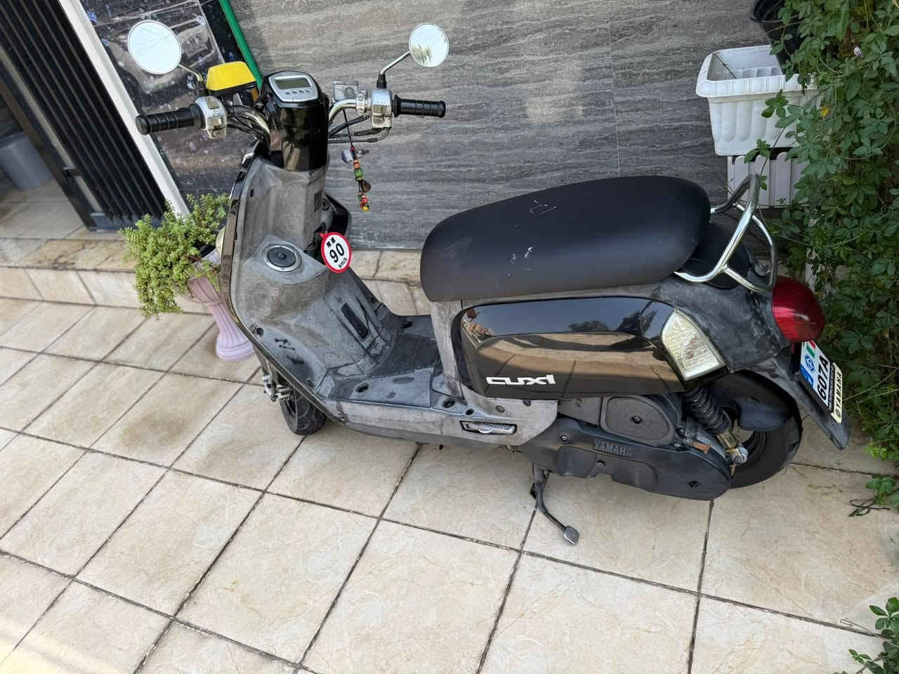 ماكس بوليس ياباني اصلي
مال رمبه  دراجه سرعه 120 مكينه  خير من الله شغاله نكره سلف بدون نقوصات السعر 650 الف وبيه مجال للشراي مكاني بغداد البياع ***********
