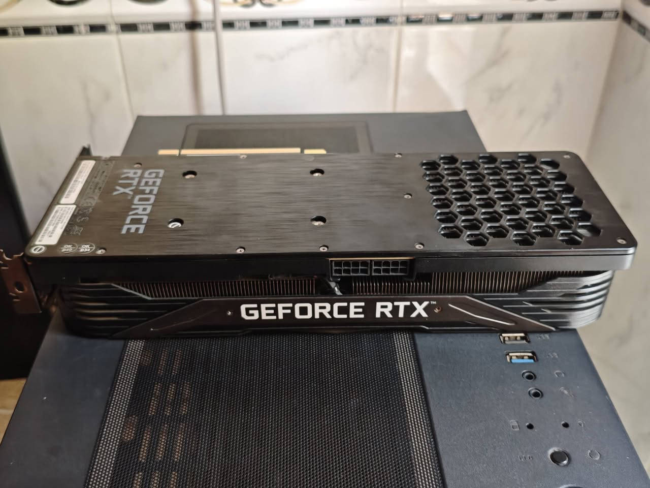 سلام عليكم
كارت rtx 3070 gainward phionex 
السعر 420 الف 
مكاني موصل متوفر توصيل


**إذا كنت صاحب هذا الإعلان وتريد حذفه لأي سبب، رجاءا أرسل رسالة إلى الدعم الفني**
