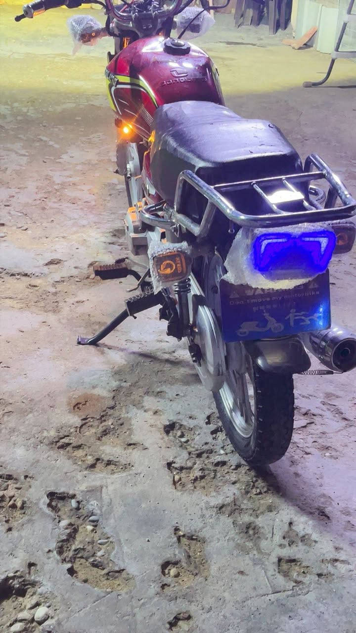 السلام عليكم دراجه للبيع سونك موديل 23 طابه بل 24 دراجه كفاله كلها من عده الدشبول ماموجود عطل وذبيته مكاني بغداد حي العامل *********** اتصل وبيك خير وتدلل
