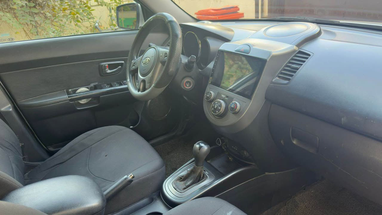 سلام عليكم كيه صول ٢٠١١ سياره حلوه ومرتبه كلش ماشيه ٤٦ ميل كير مكينه مكفولات سياره مصبوغه عام لان جارده وارد أمريكي مكينه ١٦٠٠ سعرها ٨٨ وبيها مجال بسيط للاستفسار اكثر *********** للعلم سياره بسمي وأرقام أنكليزي الجديد بغداد, العراق
