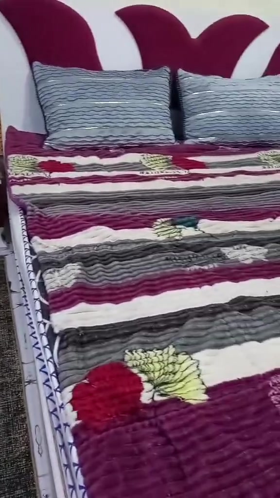 300وبيه مجال قليل


**إذا كنت صاحب هذا الإعلان وتريد حذفه لأي سبب، رجاءا أرسل رسالة إلى الدعم الفني**