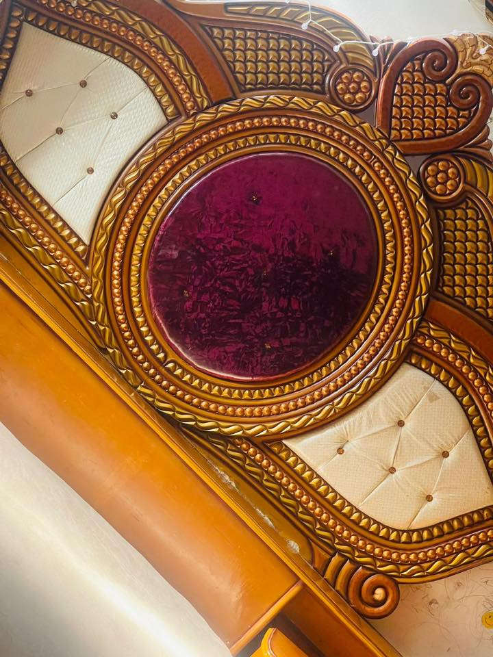 غرفه نوم صاج عراقي نضيفه كلش للبيع 700 قفل العنوان بغداد ام الكبر والغزلان  *********** 
واتساب
