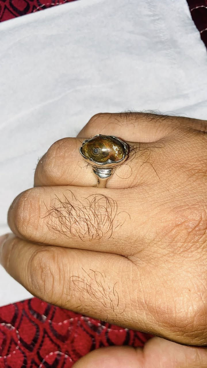 محبس حجر داودي قديم ممجروخ طبيعي صياغه يدويه ثقيله . سعر خاص واني بخدمتكم


**إذا كنت صاحب هذا الإعلان وتريد حذفه لأي سبب، رجاءا أرسل رسالة إلى الدعم الفني**