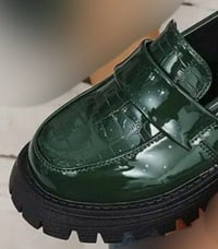 مقاس ٣٧ • مقاس ٣٨ • وردي فاتح