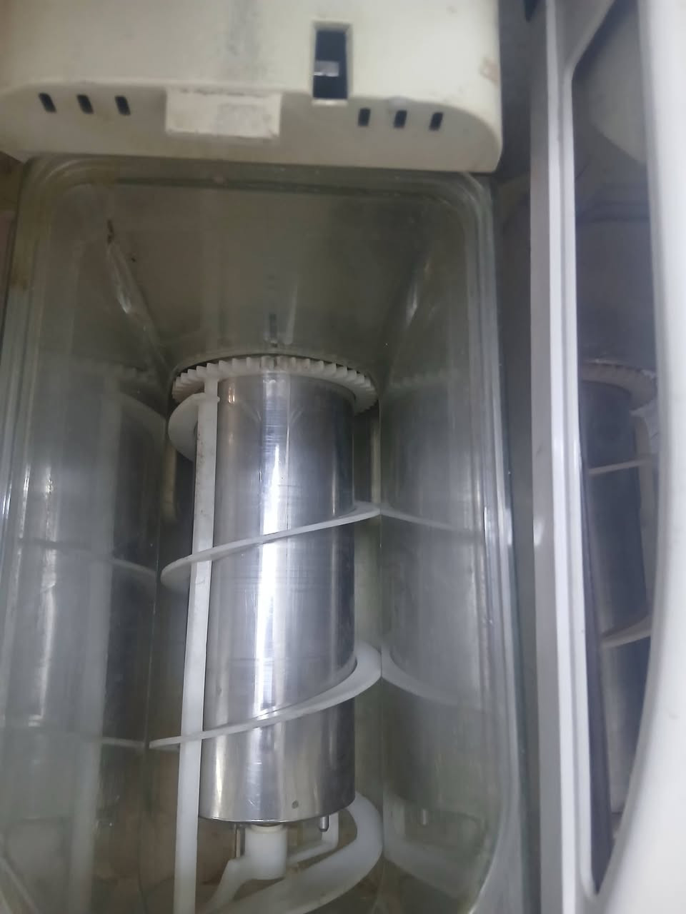 ماكنه ازبري إيطالي للبيع أدوات ***********السعر
