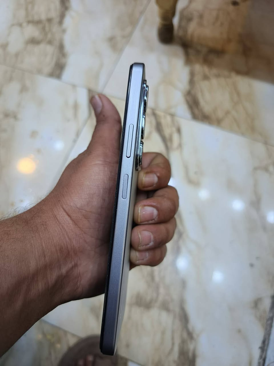 انفنكس هوت 50
ذاكرة 256 
رام 12 
شاشة 120 هرتز
بوبجي 60 فريم
الجهاز مبدل كلاس فقط اما الباقي وضع شركة جلخ واحد مابي السعر 150 ويرهم مراوس حسب القناعة
للتواصل ***********      ***********
