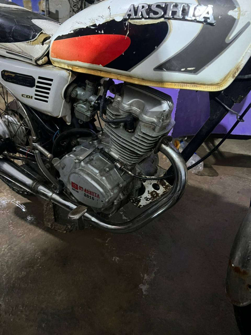 السلام عليكم مطور ارشا البيع مديل 2018 اوراق كامله سعره 300بيه مجال الرقم ***********
