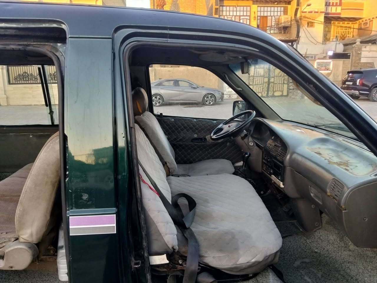 سلام عليكم بريجو موديل 97 سياره حلوه مكينه كير اكسن شواصي بيع 55وبيها مجال اومراوس بفتون رقمي ***********
