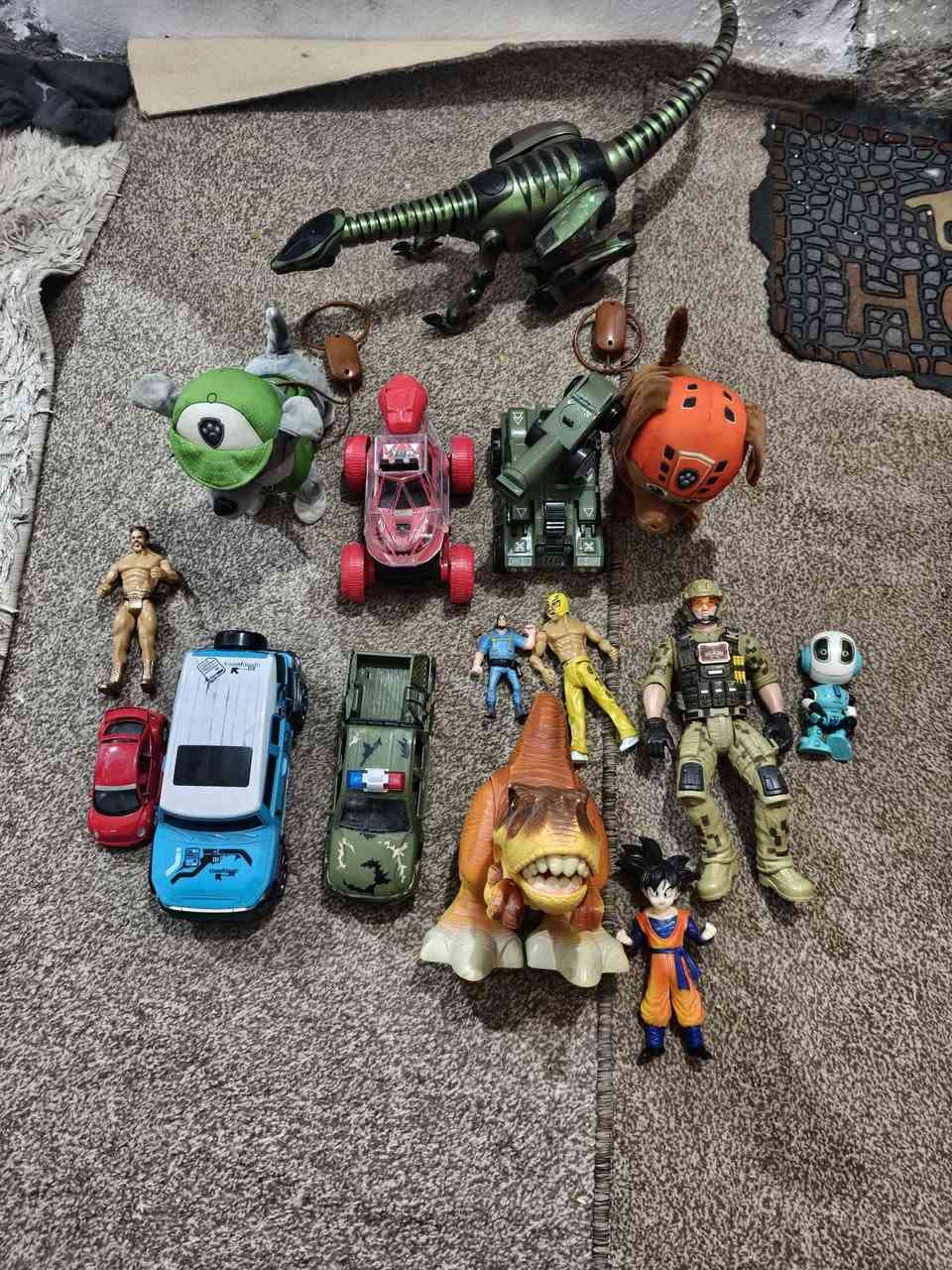 ألعب أطفال مستعملة 25 الف كلهم نصهم شغالين على بطارية


**إذا كنت صاحب هذا الإعلان وتريد حذفه لأي سبب، رجاءا أرسل رسالة إلى الدعم الفني**