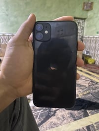 آيفون ١١ • ذاكرة ٦٤ • شاشة حته