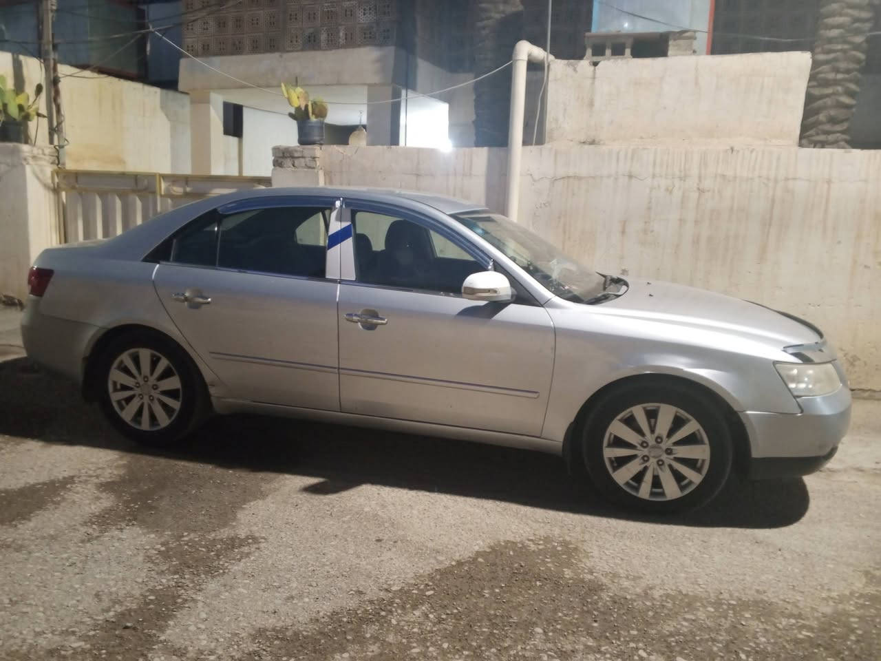 سلام عليكم من رخصت مدير الكروب سوناته للبيع موديل2009 وارد كوري سياره نضامين سياره حلوه وجاهزه كبل الشارع والسونار موجود بل منشور سعر 98 وبيه مجال اتصل وتدلل هاذا رقمي سياره بسمي *********** مكاني ديالى
