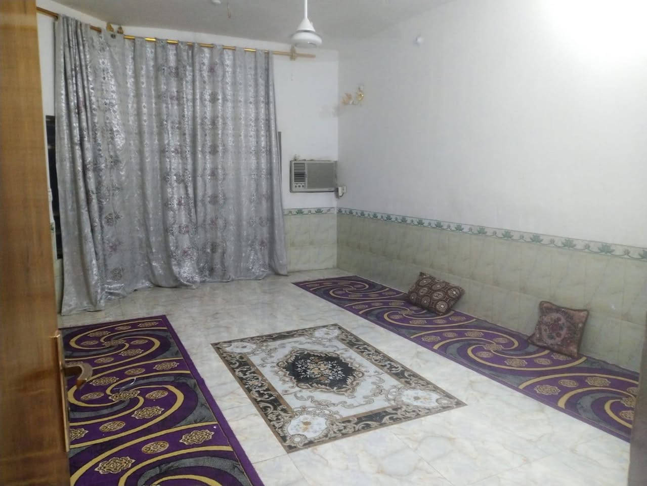 سلام عليكم بيت للبيع طابو صرف حي العسكري قرب جامع حبيب المصطفى المساحة 200م    بناء حديث 2022
الاستفتسار ع الرقم 
***********
