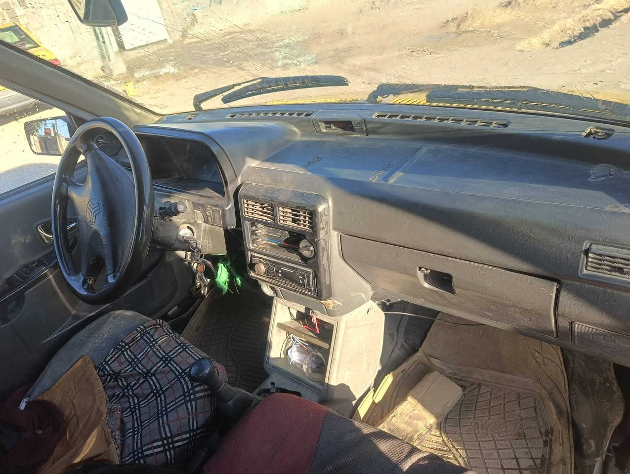 سلام عليكم
 سايبه للبيع موديل 11 جاهزه وكبل لشارع مداور ثاني يوم اواجهك وي راعيه مالت واحد عله باب السعر 15$ لتواصل اتصل عل ***********
