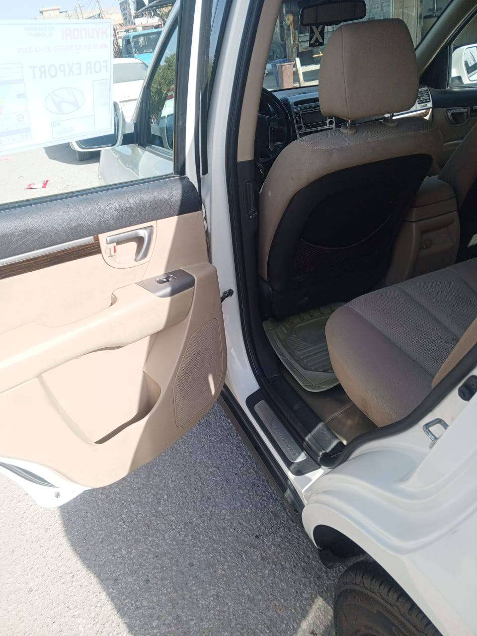 السلام عليكم سنتافي موديل ٢٠١٢ رقم بابل نكليزي هزا جديد و سنويا جديده السيارة فول واحد ع واحد 4بصمات 3قطع تبريد سبعه راكب فتحه بلقماره اشاير بلمري  مري شفط ثلاجة 
مكينه ٤ 
بيها جاملغ امامي عكس السايق فقط والباقي مكفول 
السعر ١٤٧ وبيها مجال قليل مكاني كربلاء


**إذا كنت صاحب هذا الإعلان وتريد حذفه لأي سبب، رجاءا أرسل رسالة إلى الدعم الفني**