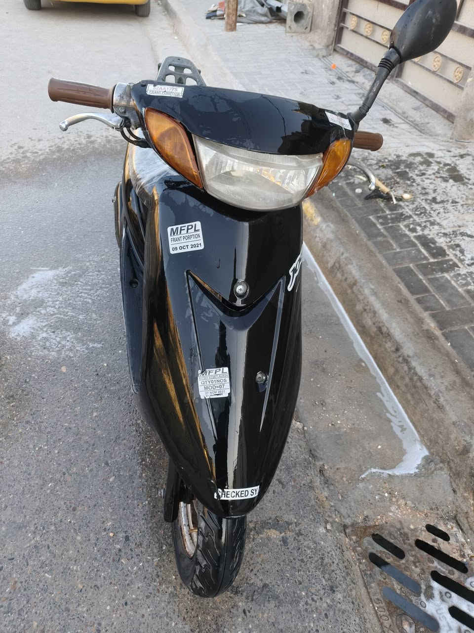 السلام عليكم عصفوريه بغداد العبيدي الشهداء الثالثه قرب مدرسه عمر عبد العزيز ***********سعر ٣٠٠
