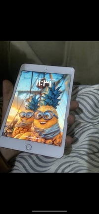 ايباد ميني ٥ • ٦٤ • نضيف