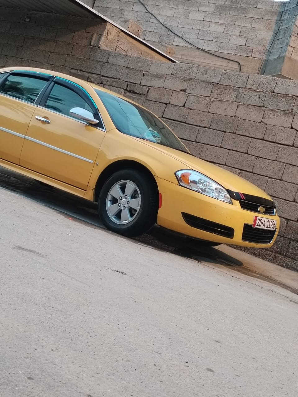 للبيع امبالة 2010 بوليسي ٥ راكب كير تعليك كير ومكينة وضفيرة تخم تاير مكينة ٣٥٠٠ تبريد تدفة  غرفة جلد كهرباء سيارة بسمي تحويل نفس يوم السعر 80 وبيهة مجال مكاني ديالى بعقوبة اي ستفسار علة هاذ رقم ***********
