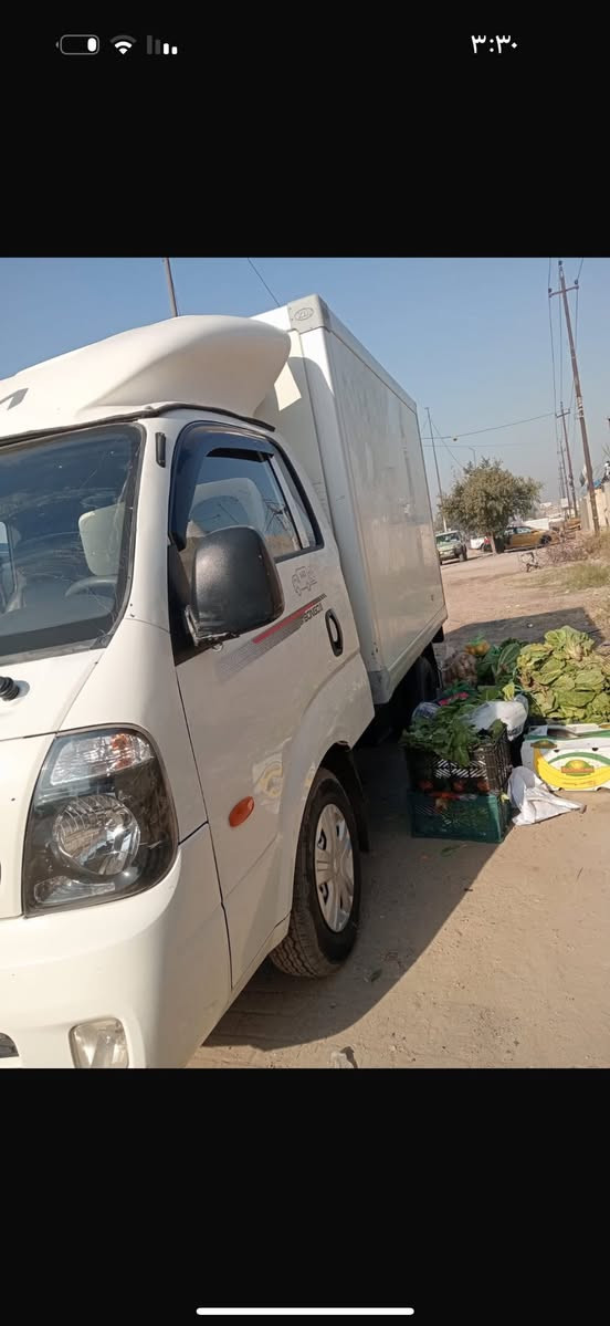 السلام عليكم  براد موديل ١٦ 
سياره جاهزه ٣ چنكال  مكينه٣٠٠٠ مسكر  مكنوله
رقم بغداد كير عادي ***********
