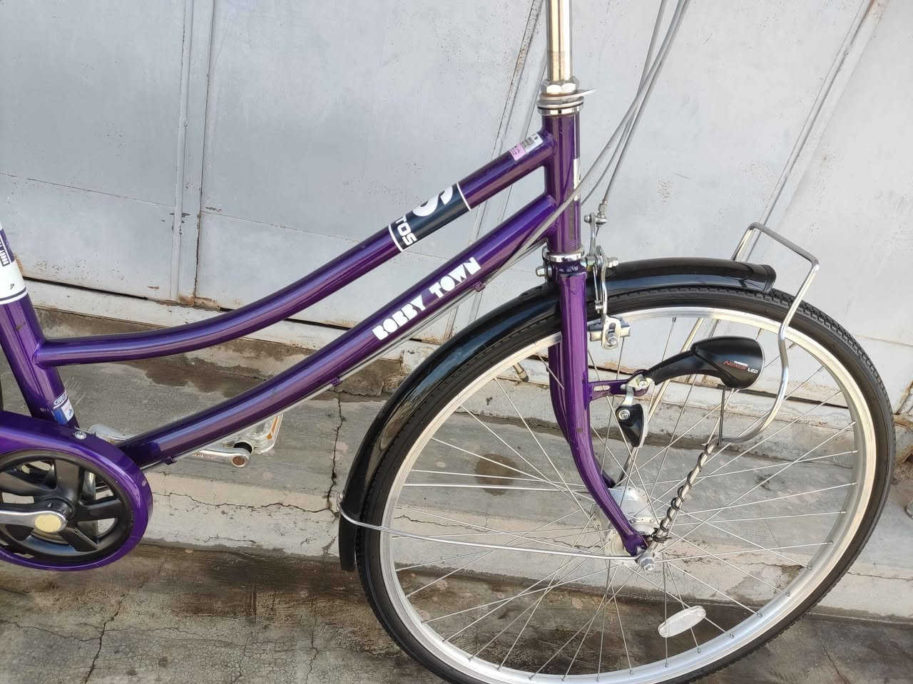 سلام عليكم 
وصول وجبة جديدة 
بايسكل للبيع باله ياباني حجم 27 ستة كير و حساس لايت زينون ياباني اصل سوبر لوك بالكارتون نظافة100% 

عنوان محل : كركوك حرية ــ مقابل تكية و جامع شيخ محمد ــ يم ملعب دولي شورجة.
رقم موبايل : ***********
