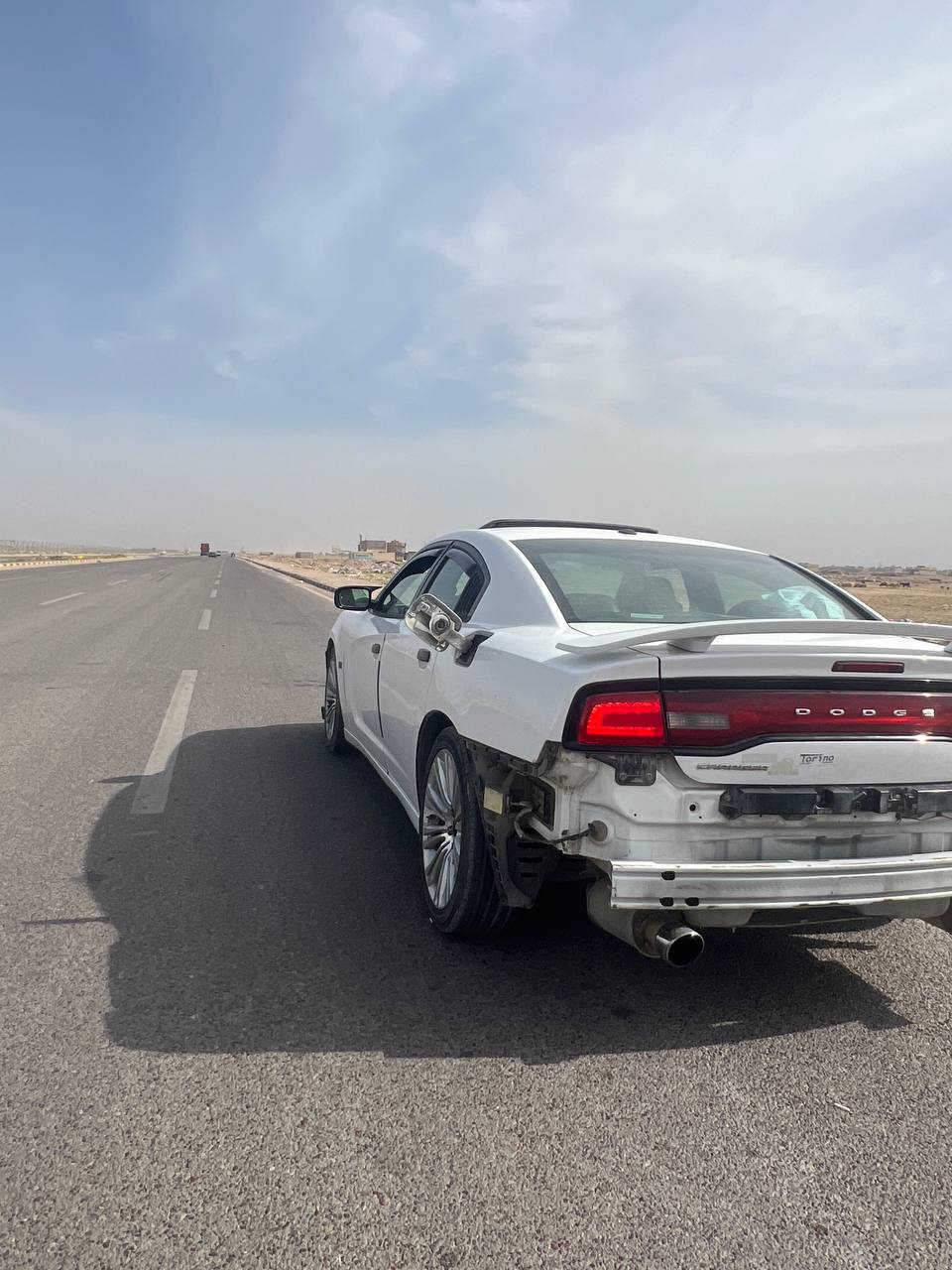 السلام عليكم جارجر 2011 5.7 HEMI MAX

مشدود عليهة منظومة غاز 
فول مواصفات 

رادارات 

كلاصات تدفئة تبريد 

كشنات جلد كهربائي خزن تدفئة 

تحكم دواسات بانزين بريك 

مثبت سرعة 

النقطة العمياء

والمواصفات الباقية مال الفول بعد هواي

حادثها جاملغ سرقة و 3 قطع ب العراق 

للاستفسار ***********
