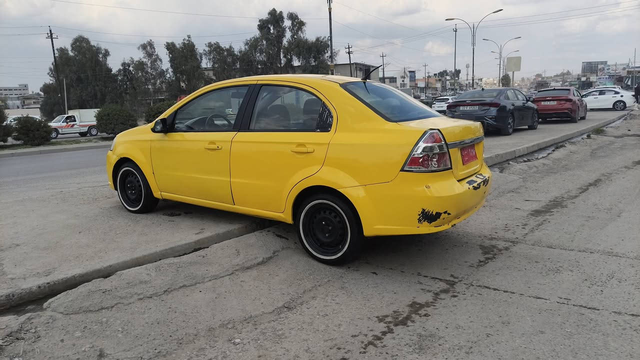 افيو تكسي رقم نينوى 2010 امريكي
كير توماتيك مكينه مال فكتره 20 هيئه 0 رقم وسنويه جديد اجنبي
السعر 39 وبيها مجال شي بسيط 
***********
