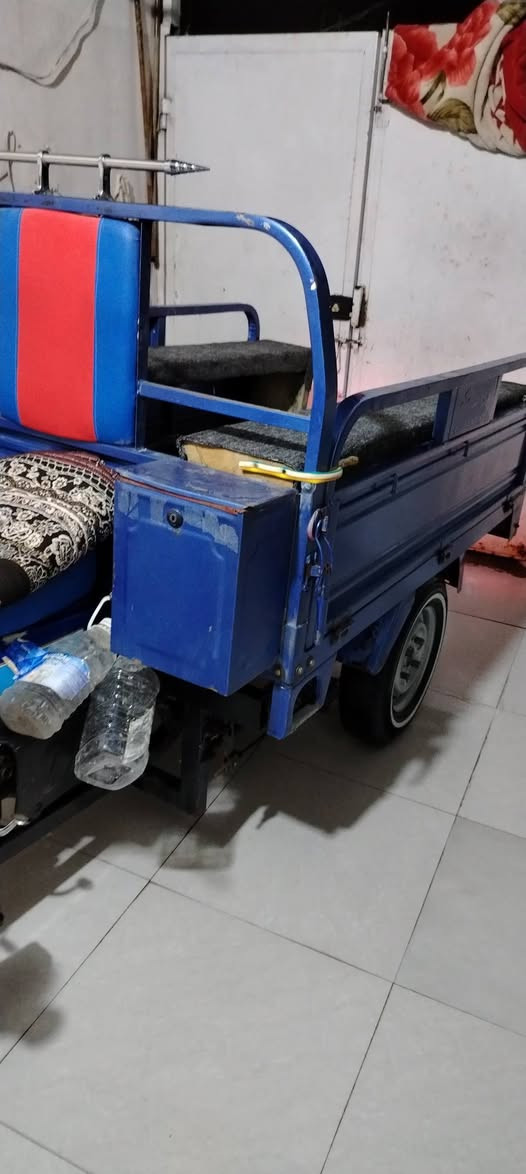 ستوته فحل للبيع ستوته جاهزه ما عايزه برغي موديل 21 رقم سنويه رقم الماني تحويل  رقم قادسيه سنويه لل 28 مكانها نجف السعر 1,900 وبيها مجال شيء قليل شراي هذا رقمي وخي خابرني ما متواجد على الفيس ***********
