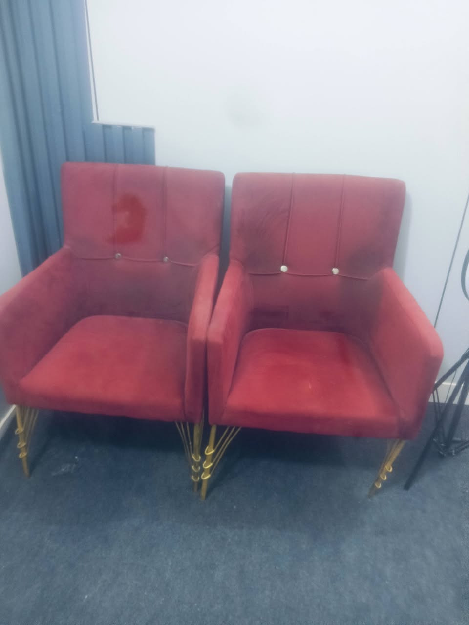 تخم صالات صغيره او غرفه نوم نضيف جدا متروك ...3 قطع مكاني بغداد الجديده قفله 100


**إذا كنت صاحب هذا الإعلان وتريد حذفه لأي سبب، رجاءا أرسل رسالة إلى الدعم الفني**
