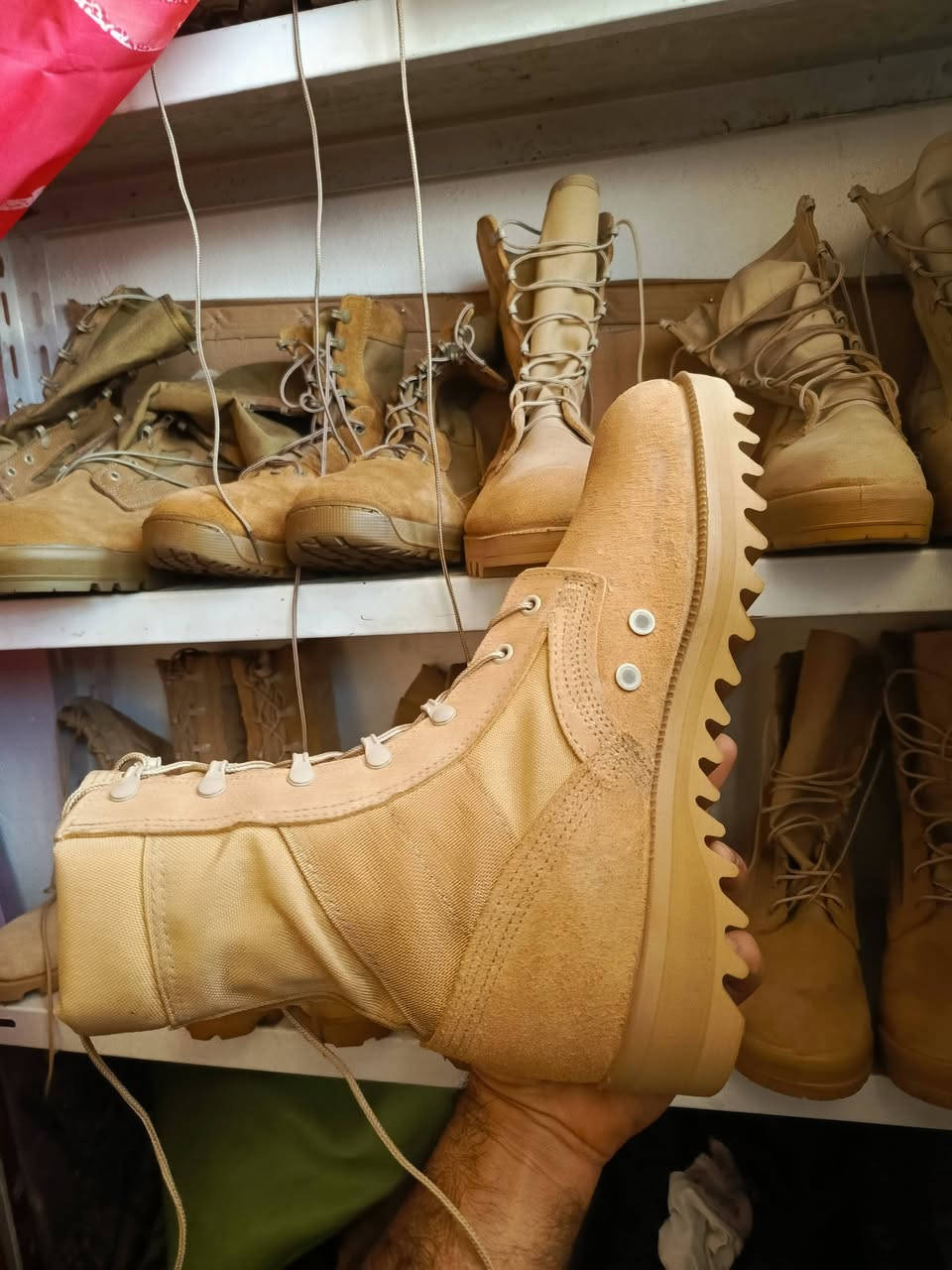 منشار امريكي جديد حجم 11-R يعني 44+44 ونص 
يوجد توصيل  بي فقط واتساب ***********
 وهذا فقط اتصل ***********
