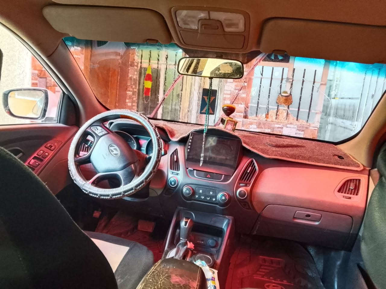 سياره توسان موديل ٢٠١٥ رقم بغداد مكان بغداد الغزالية  السعر 152بيها مجال  رقم *********** ...
