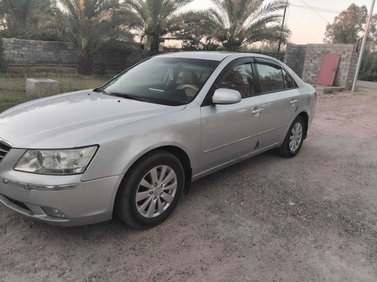 السلام عليكم  سوناته ٢٠٠٩ خليجي تبريد شغال حداديه نضيف سياره حلوه وكاعده دواخل نضيف محرك ٢٤٠٠ بي خيط بخار السعر ٩٠ وبيهه مجال الاتصال على الرقم *********** المكان خان ضاري سوق الزيدان
