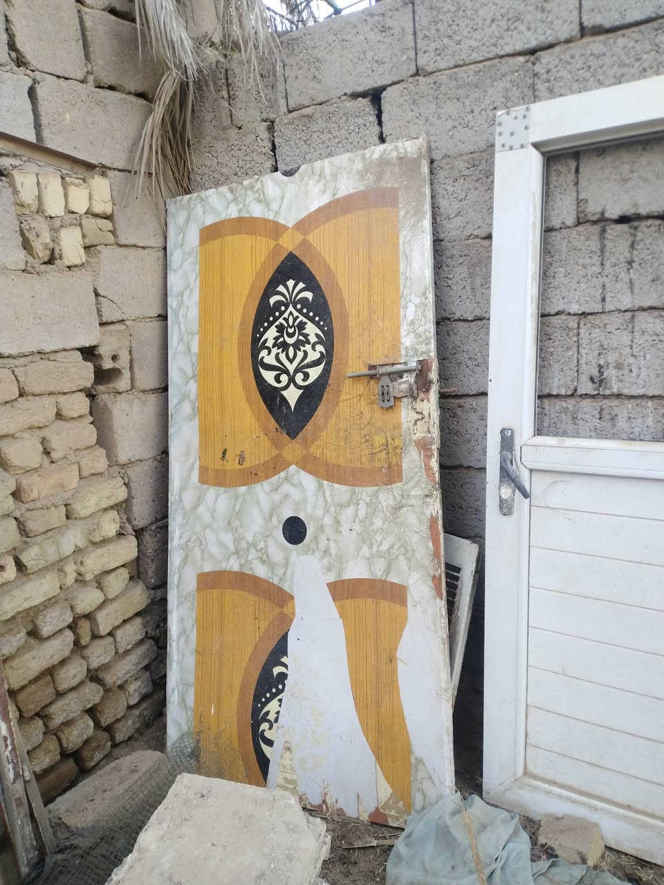بيبان  حديد حديد مستعملات علا ٢٥ الف الواحد وبي مجال.


**إذا كنت صاحب هذا الإعلان وتريد حذفه لأي سبب، رجاءا أرسل رسالة إلى الدعم الفني**