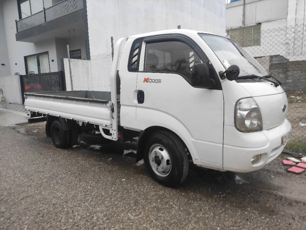 Kia 
بۆفرۆشتن2012سەنەوی تا 6/2030تازەیە دوو پەڵە بۆیاخی هەیە پلاکو نۆزڵی تازە یە پەمپی تازە تەشفیت کراوە سلفو پاتری تازەیە  بانسەکانو دەبۆکانی دواوەی تازە گۆڕاوە تایەکانی پێشەوەی لەگەڵجوتێکلەدواوە تازەیە نرخ 135 لەگەڵ ڕێز *********** السليمانية, العراق
