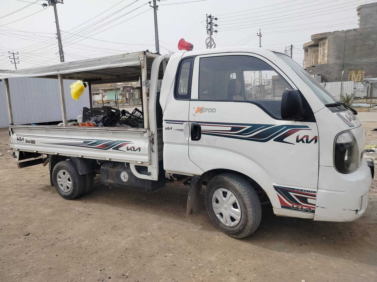 سلام عليكم
سياره كيا بنكو نثيه للبيع كفاله عامه كير ومكينه كفاله عامه 
سياره مديل 18 السعر 115 وبيه مجال


**إذا كنت صاحب هذا الإعلان وتريد حذفه لأي سبب، رجاءا أرسل رسالة إلى الدعم الفني**