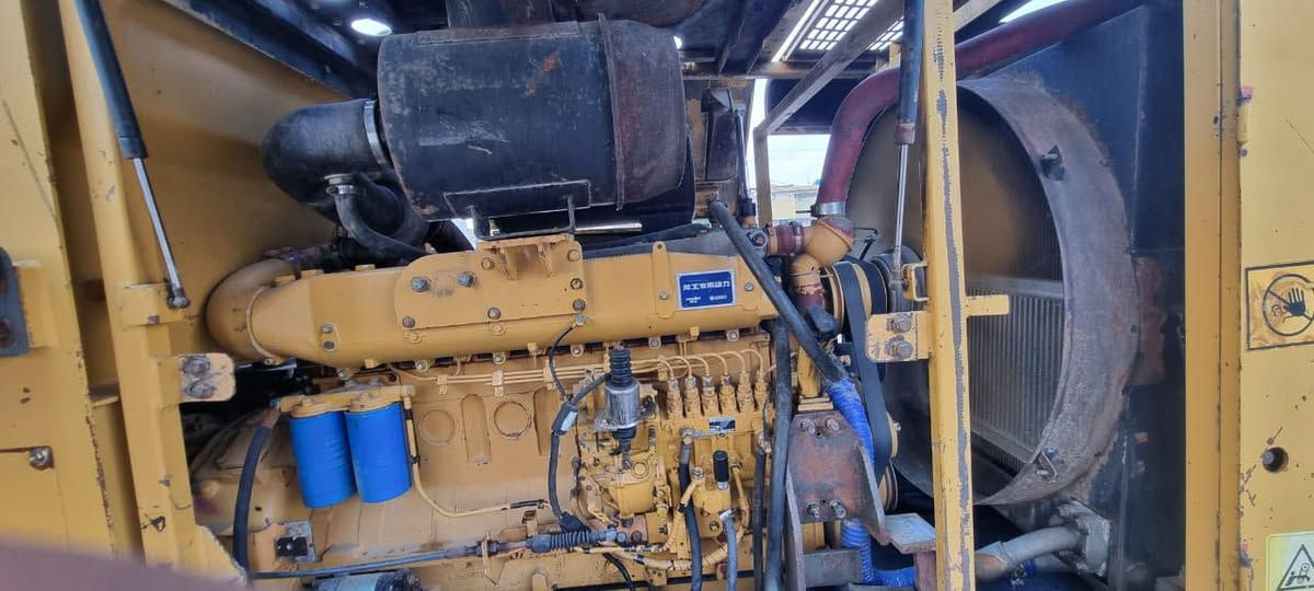 السلام عليكم للبيع ال جي موديل 2012 شفل جديد وجاهز للشغل مابي كل نقص بعده منفس بدون رقم بكان بغداد جوف النداف الستفسار ‭0770 725 1351‬
