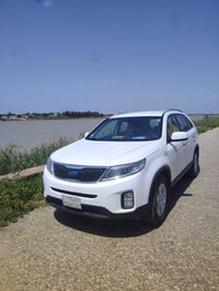 سورنتو 2014  خليجي مكفول  تبريد، تدفئة  محرك 2400  سبعة راكب  نظام ECO...