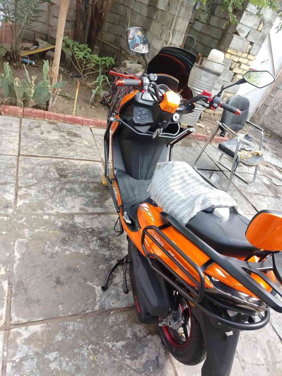 دراجه سكنز موديل ٢٠٢٥ سبوع صارلها طالعه من الوكيل مضافه فول مامتواجد خاص اتصل علرقم *********** عنوان ديوانيه شافعيه اتصل واعرف تفاصيل
