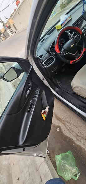 من رخصة الادمن كوينكس موديل 2021 
مواصفات LT بصمة تحكم ستيرن جهتين 
دخول ذكي محرك 1500 تيربو شاشة كار بلي
تخم تاير حدادية فول كشن كهرباء
تبريد قطعتين 
حادثها غرق حد الدوسة يعني ما واصل كشنات 
بعد مواصفات LT  معروفة سيارة بدون ايرباك أخت الجديدة كلها بلاد بيها شبر بارد ما مصلح بعدة ع ما هوا
السعر 165 وبيها مجال للطيبين 
الهاتف *********** واتساب موجود
