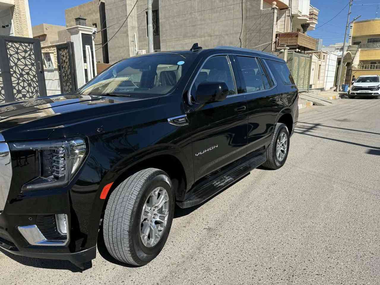 السلام عليكمGMC SLE يوكن 2024 خليجي للبيع ماشيه 53 الف محرك 5300 / رقم بغداد
بصمة / تشغيل عن بعد / شاشة / كامرة / نقطة عمياء
رادار / تحديد مسار / صندوق كهرباء / كراسي كهرباء
نحكمات ستيرن / كروس مثبت سرعة / مانع تصادم
سايد بريك دكمة / ثلاجة سعر 480 وبيه مجال
السيارة مكفولة من الضربة / صبغ / بارد على وضع الشركة مغلفة ppf ومكان الدورة شارع ابو طيارة رقم الهاتف 0771289628///***********
