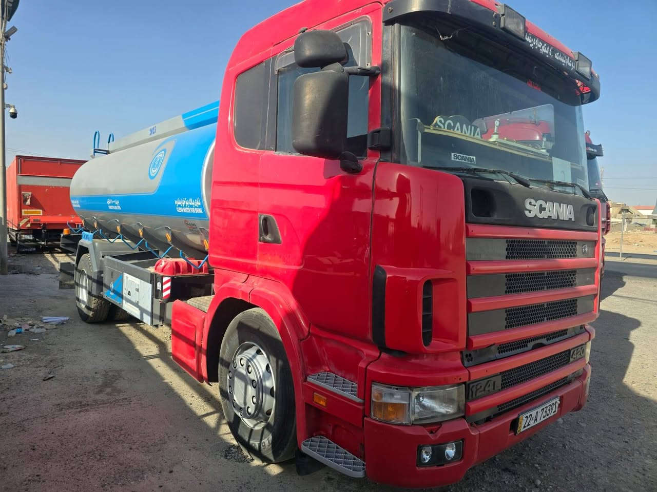 تنكر موديل 2000 جاهز من الطول للطول 

تانكي جديد مغلون 

تخم تاير 

حداديه بالجيس

كهربائيات من الطول للطول شغاله

مكينه انجكتر  

كير 3*3 

سنويه حد 30

سياره جديده توها جايه من اربيل

شاصي بلاد بدون تطواله

جوبلس امامي خلفي

سياره بوجهك للعمل 

حموله 16 طن 

الغرفه قبل يومين مدوشمه 

المكان - بصره -الدير -نشوة

السعر 27500$  بيها مجال حك الجيه

أقره المنشور يله تتصل لطفا 

***********
