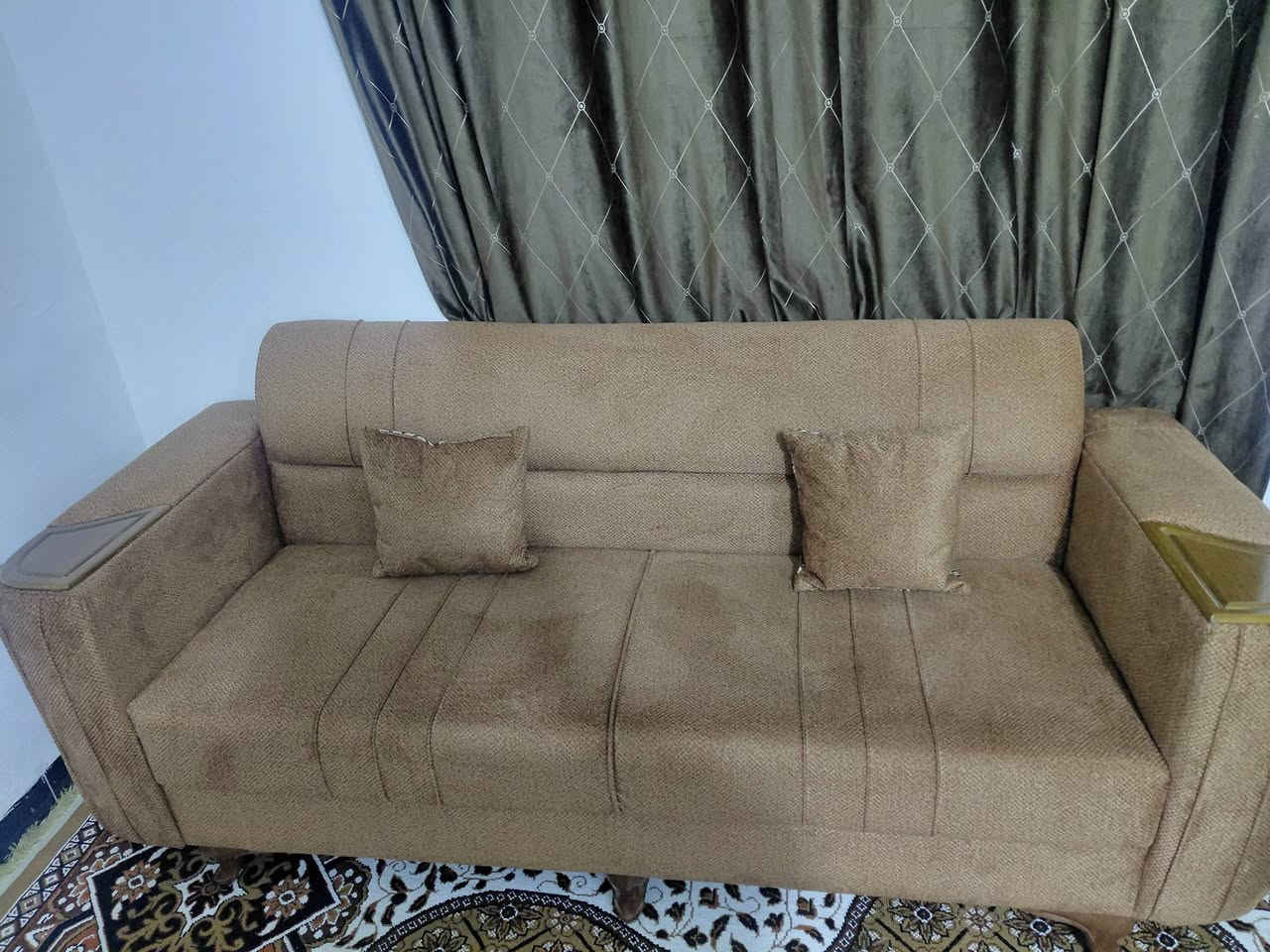 تخم 8مقاعد للبيع الرقم ***********
