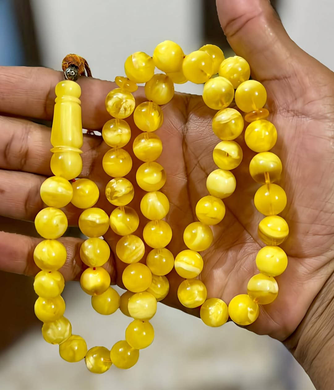 السلام عليكم مسباح كهرب كلينكرادي قديمه ماخذه لون خامه شجريه منوصفه ولا غلطه 
وزن المسباح ٥٥ غرام العدد 57 حبه 
السعر خااص رجاءً


**إذا كنت صاحب هذا الإعلان وتريد حذفه لأي سبب، رجاءا أرسل رسالة إلى الدعم الفني**